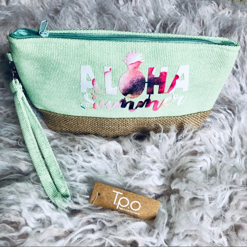 Mint Green “Aloha Summer” beachy wristlet